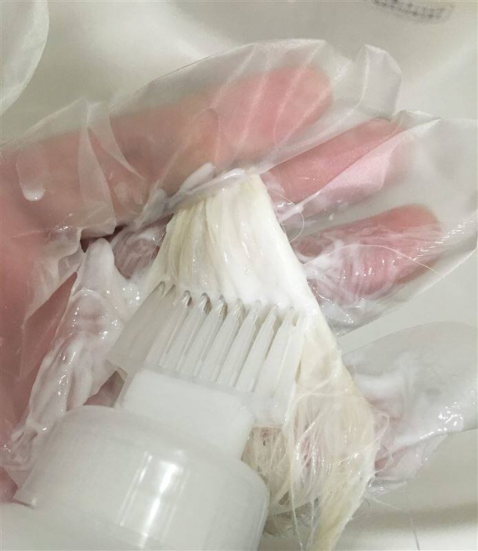 液体・液状タイプの市販カラー剤