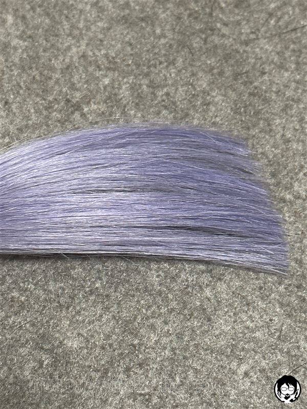 got2b（ゴットゥービー）カラークリーム　グラニーシルバーを白髪に染めた髪色