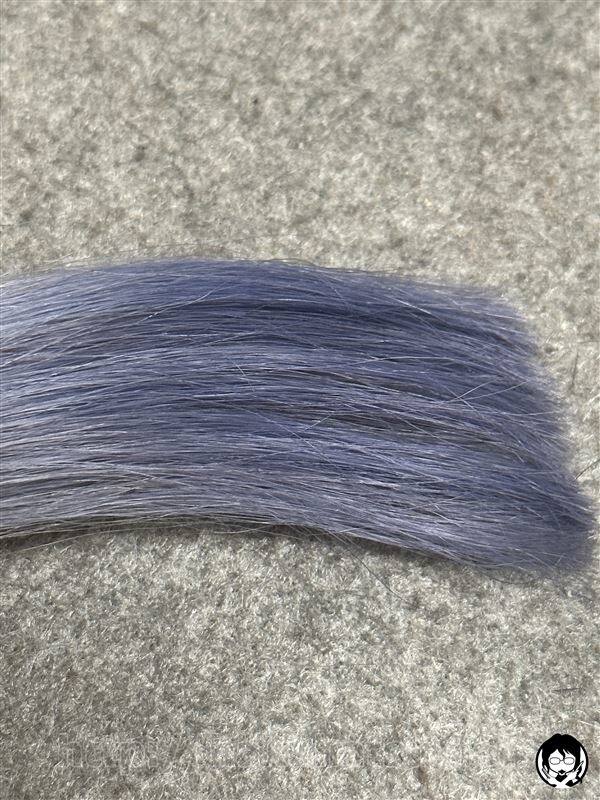 got2b（ゴットゥービー）カラークリーム　グラニーシルバーを白金髪に染めた髪色