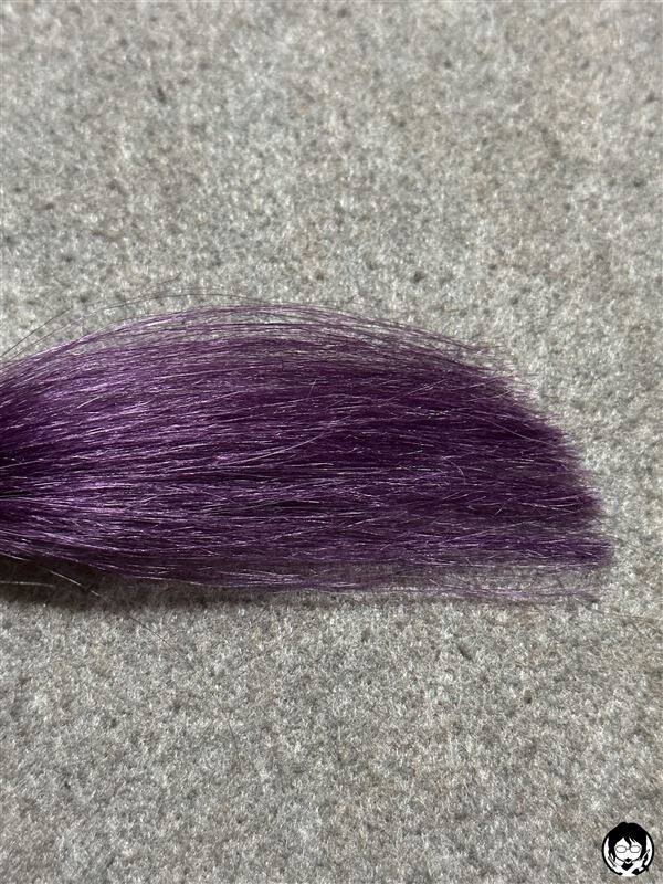 サイオス　イルーセントミルキーヘアカラー 　トワイライトバーガンディを白髪に染めた髪色